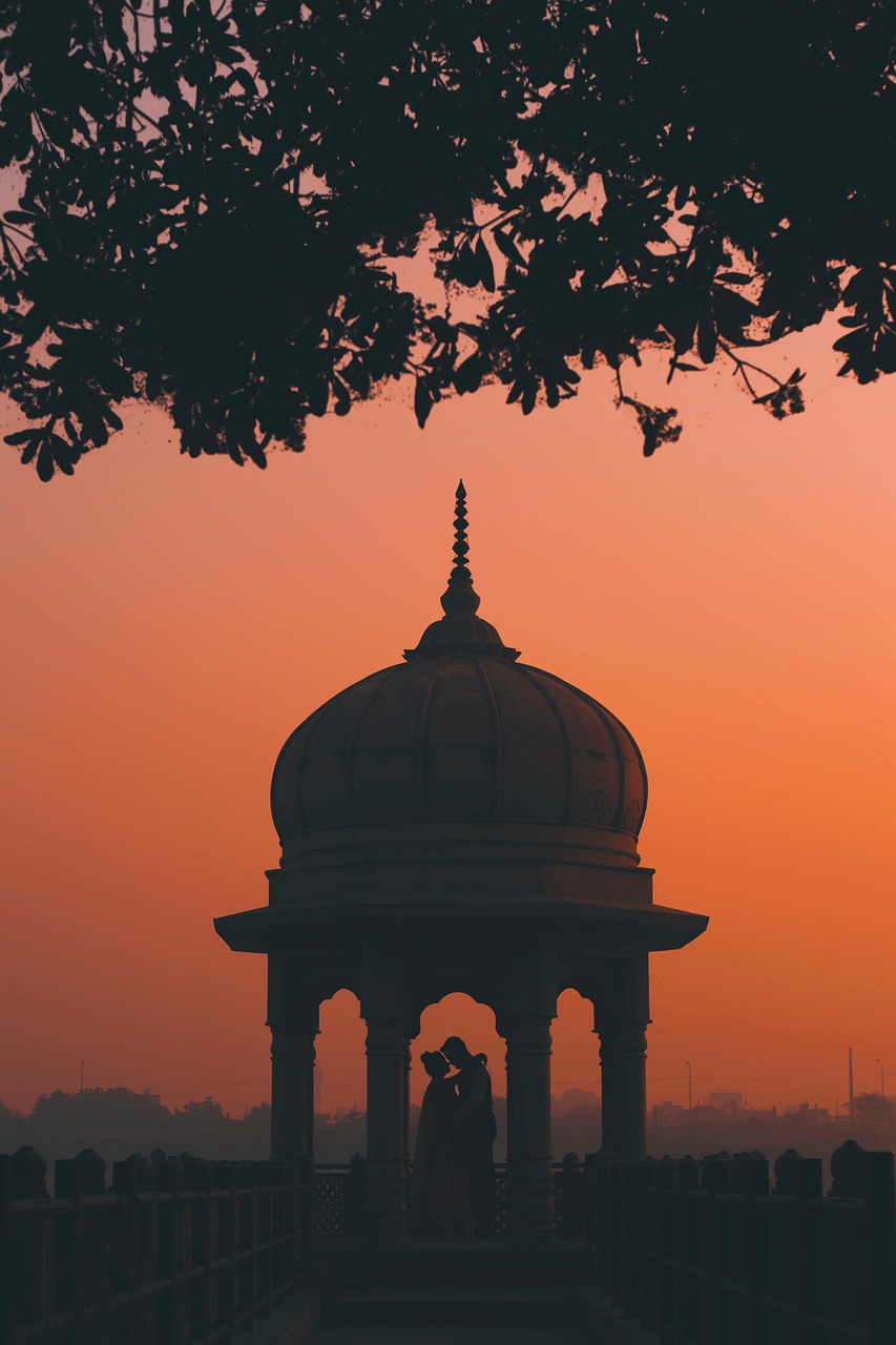 真皮のコラーゲン減少が毛穴を広がる原因は？